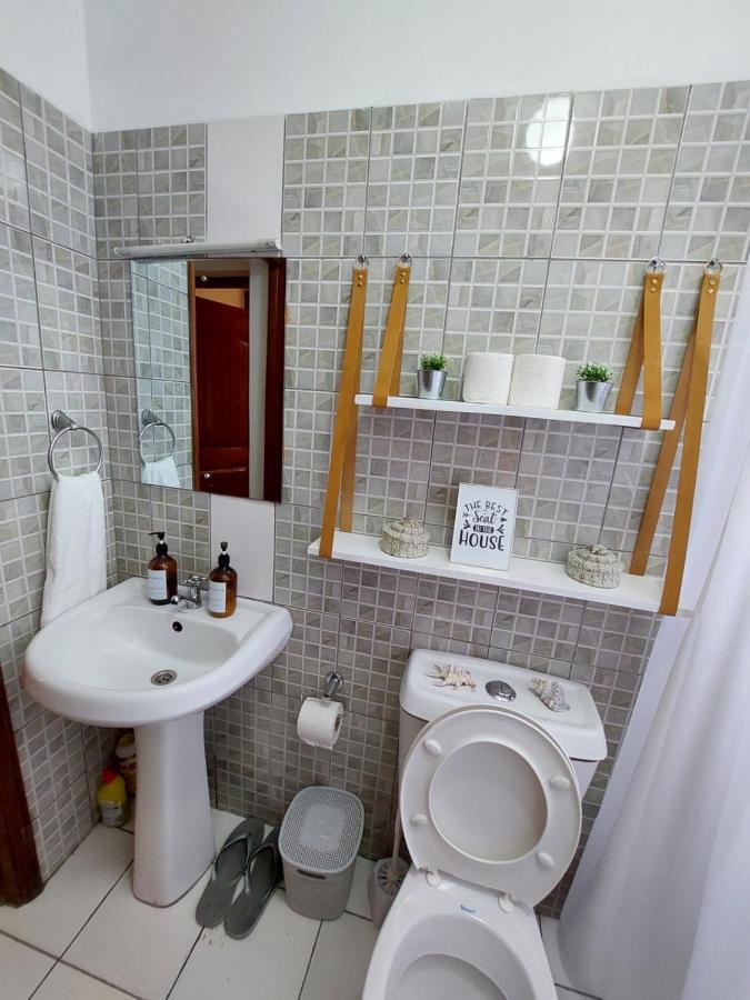 Furnished 1 Bedroom Apartment In Nairobi. 15 Mins To Cbd. Free Wi-Fi & Parking ภายนอก รูปภาพ