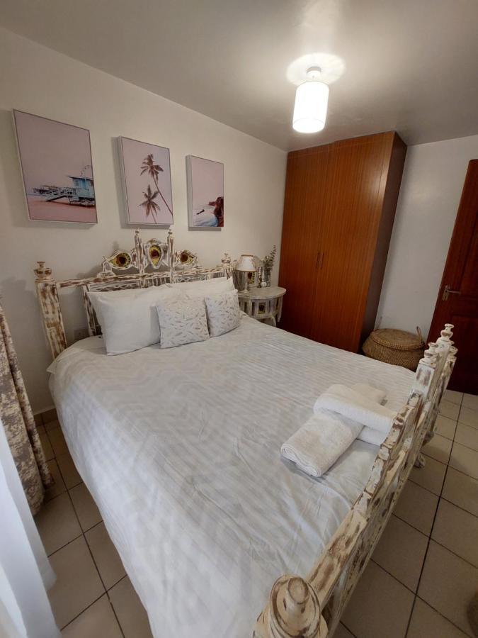 Furnished 1 Bedroom Apartment In Nairobi. 15 Mins To Cbd. Free Wi-Fi & Parking ภายนอก รูปภาพ