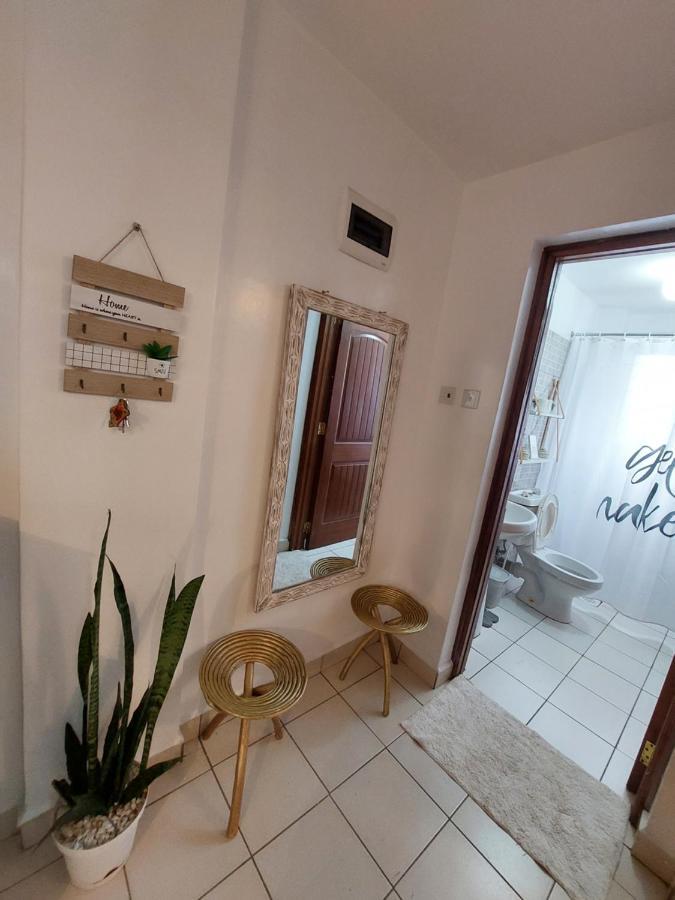Furnished 1 Bedroom Apartment In Nairobi. 15 Mins To Cbd. Free Wi-Fi & Parking ภายนอก รูปภาพ