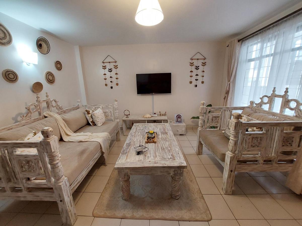 Furnished 1 Bedroom Apartment In Nairobi. 15 Mins To Cbd. Free Wi-Fi & Parking ภายนอก รูปภาพ